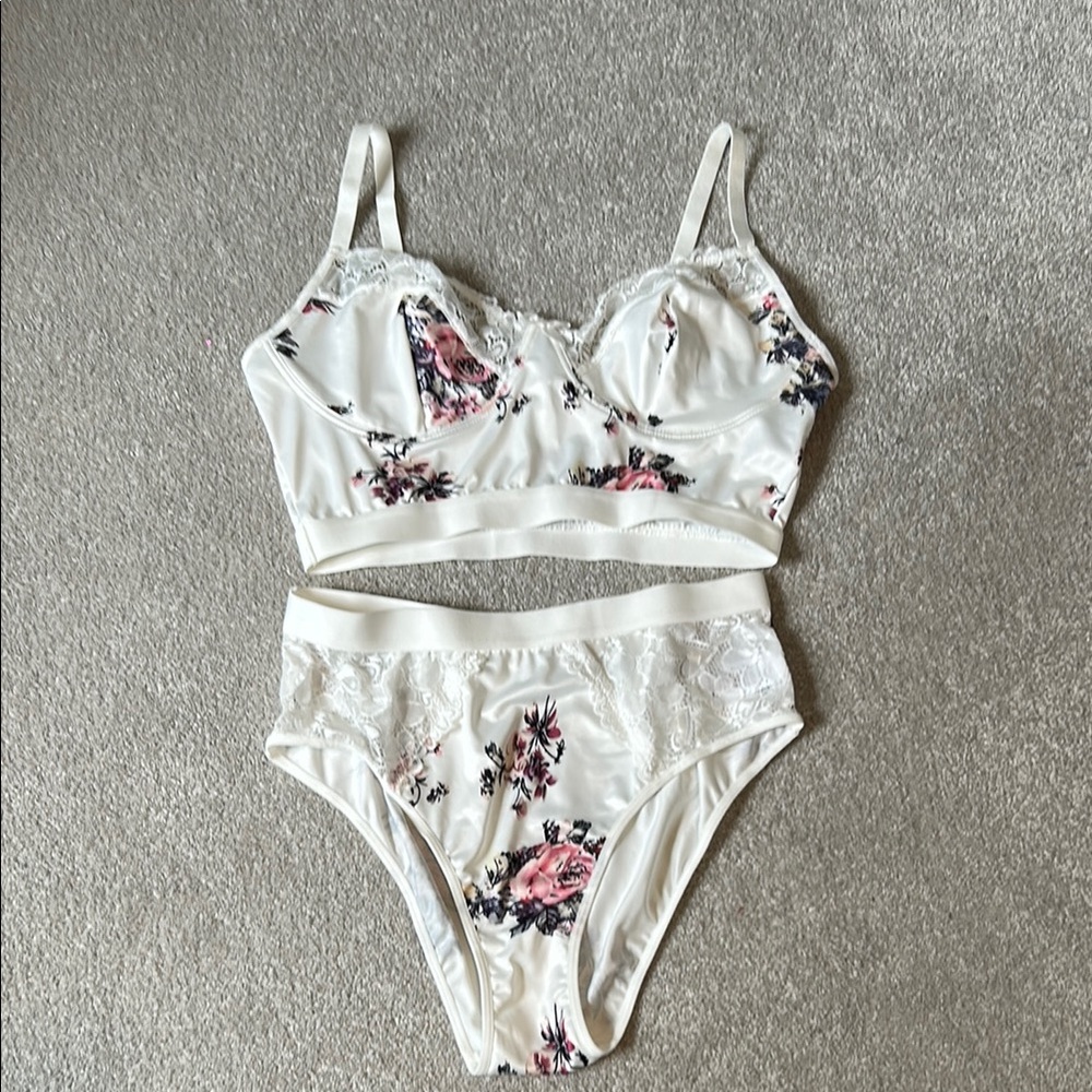 🔥🆕🔥Floral Lace Women's Intimate Set